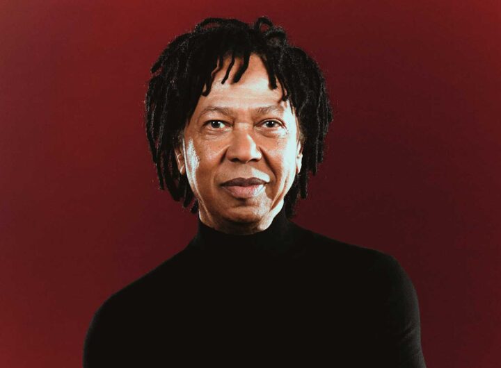 Djavan, que retoma turnê nacional do álbum D