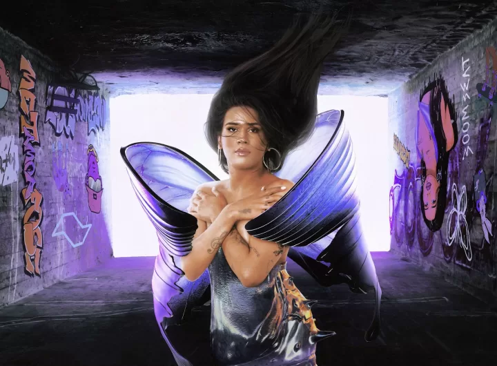 capa de metamorfose, álbum de estreia da rapper boombeat