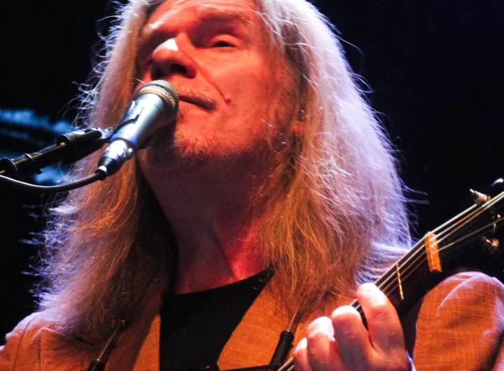 humberto gessinger no tokio marine hall