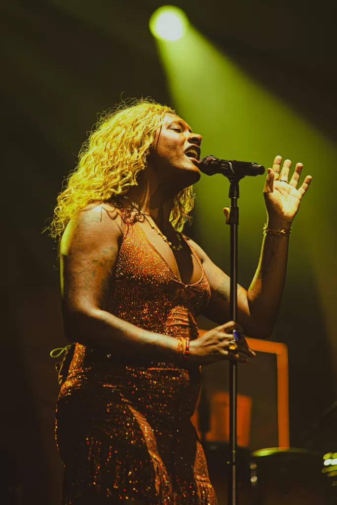Liniker (Créditos: Gabi Ramos/@gabiramosfotografia/Music On The Roas/@offtherecord.oficial)