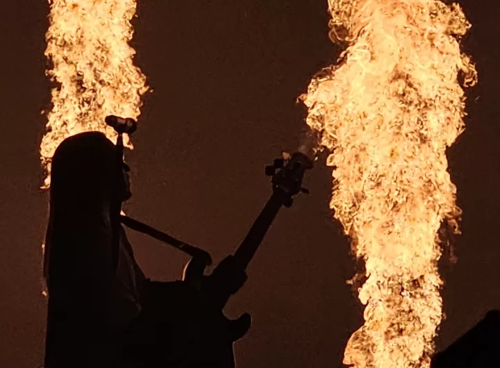 fall out boy em sideshow da iwbt 2025 no rio de janeiro