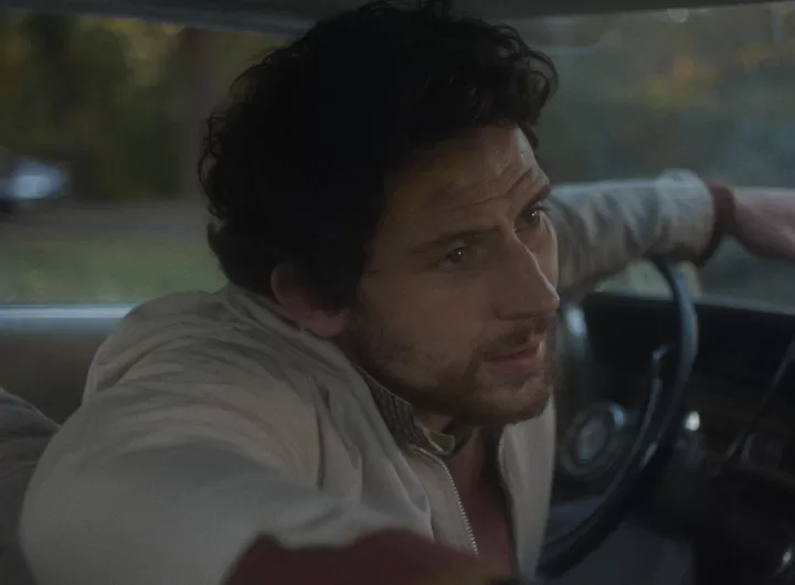 cena do filme the mastermind