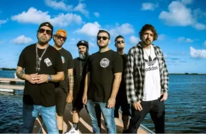 Charlie brown jr nova formação